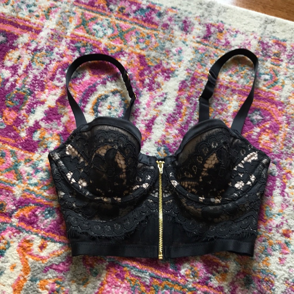 VS bra top